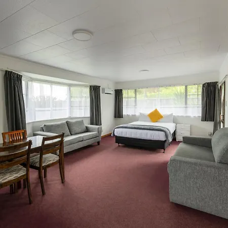 Marton Motel Nz Palmerston North Exterior photo